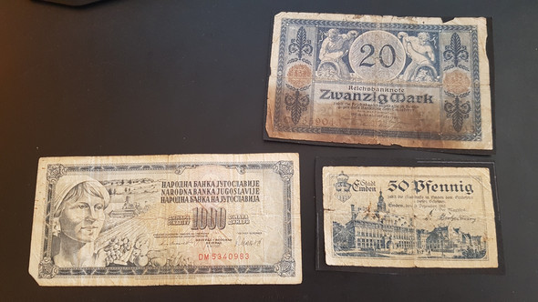 (Bild) - (Geld, Fremdwährung, Währungstausch)